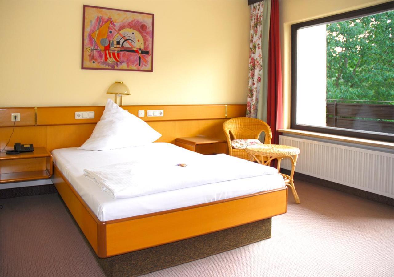 Hotel Selau Neunkirchen am Brand Exterior photo